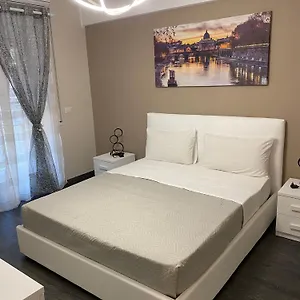 Cipro Vatican House Apartamento